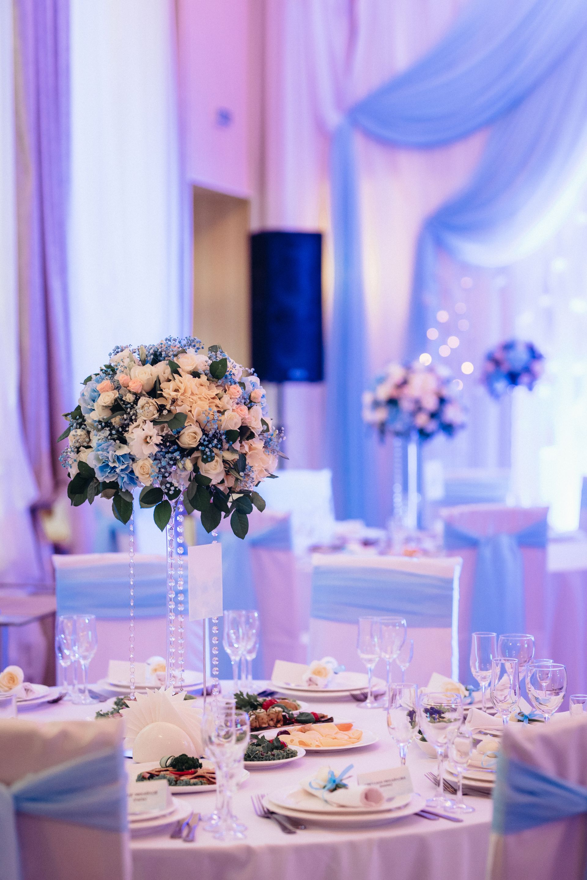 Wedding table styling